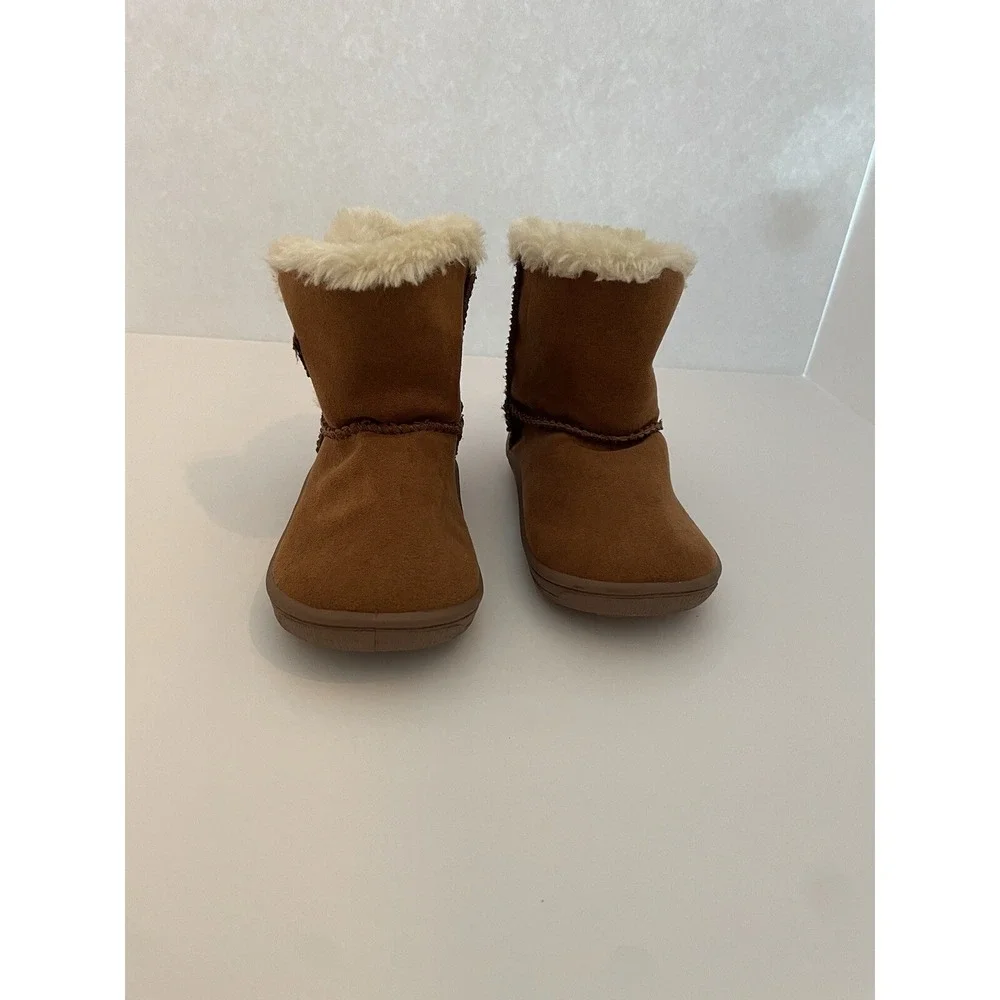 GARANIMALS Boots Toddler Girls Size 5 Heart Shaped Buckle Insulated Kids Shoes